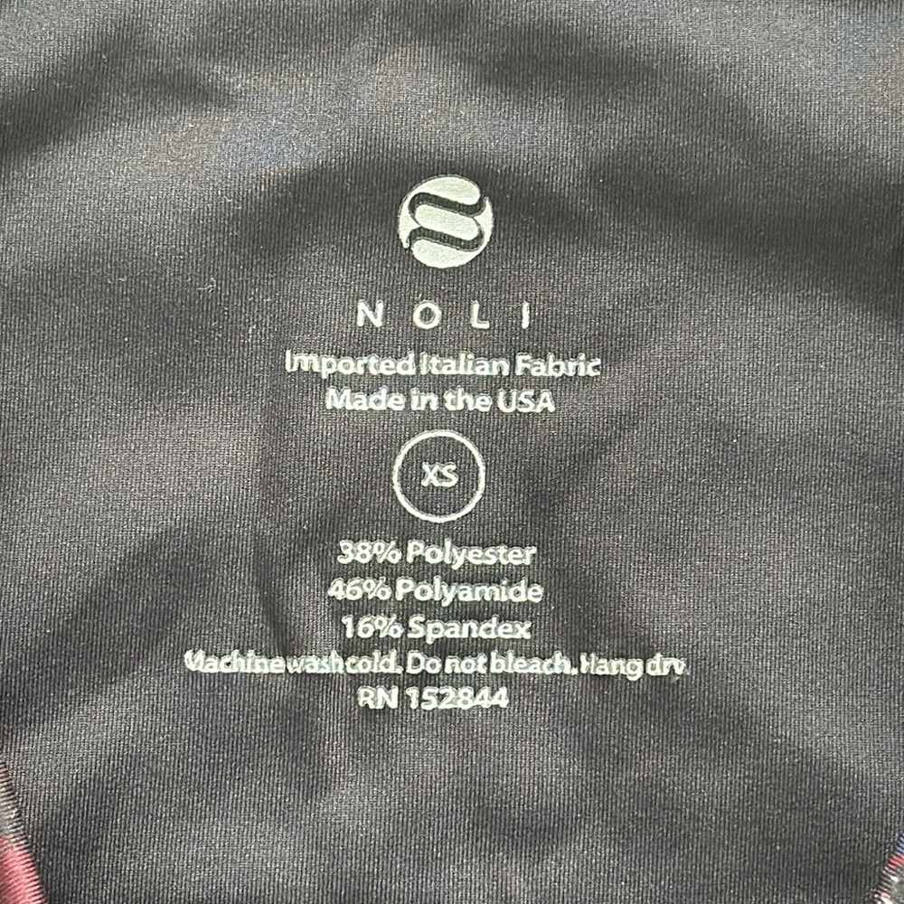 Noli Active Unique Snake Print Black, Gray/Blue, & Dark Red Mid Waist 7/8Legging - Picture 3 of 7